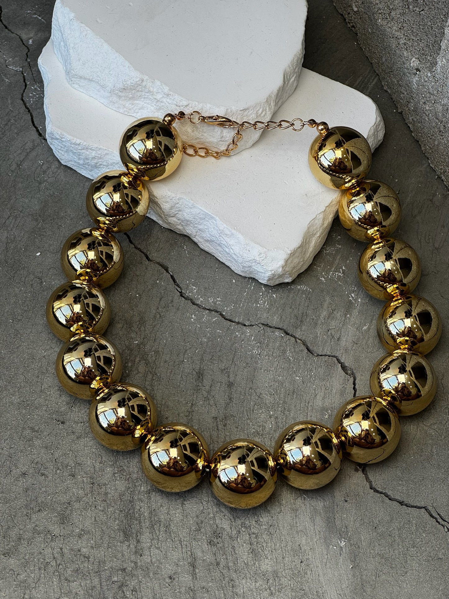 Jingle Ball Layered Necklace 16"