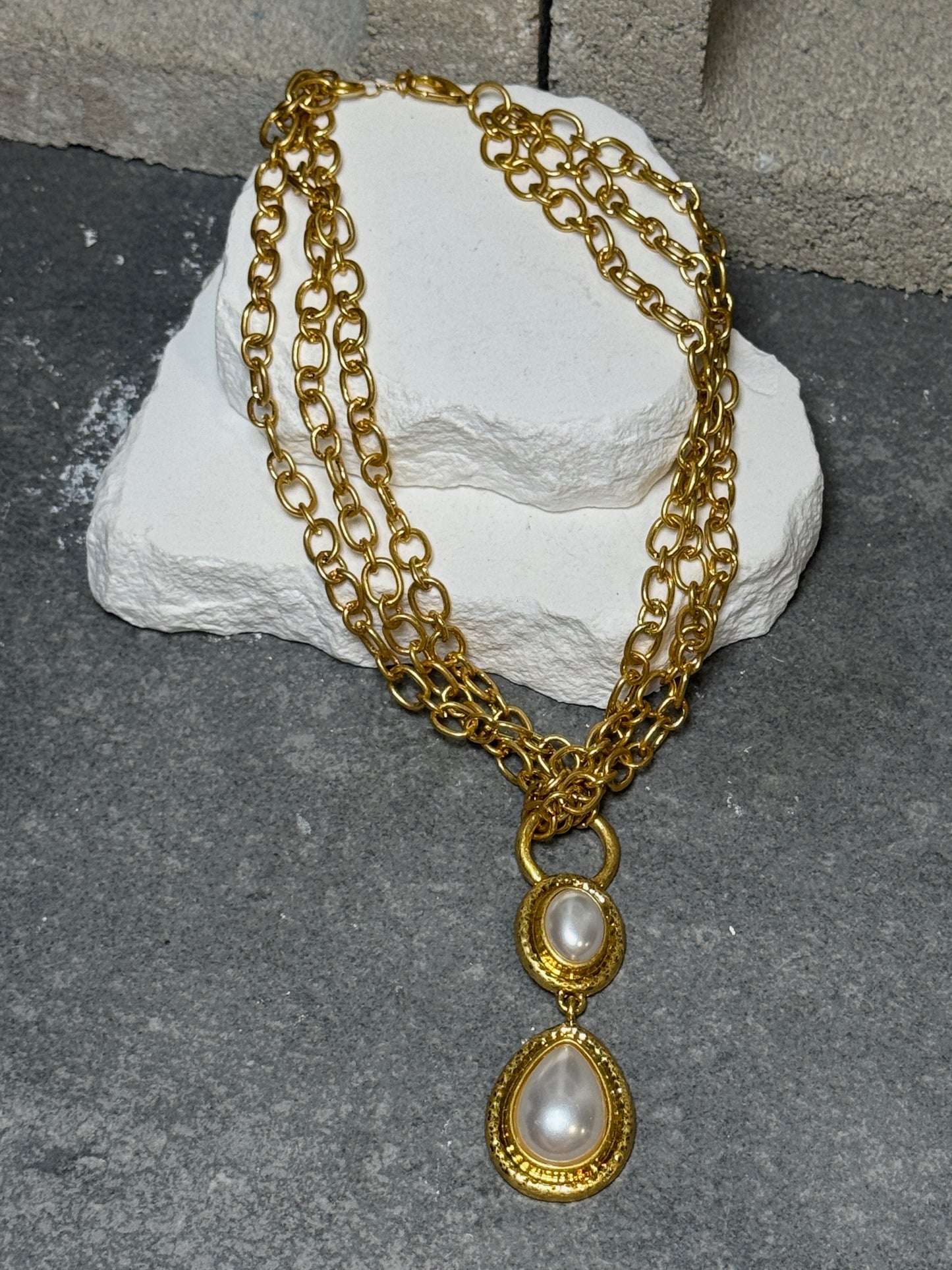 The Vivienne Pearl Necklace