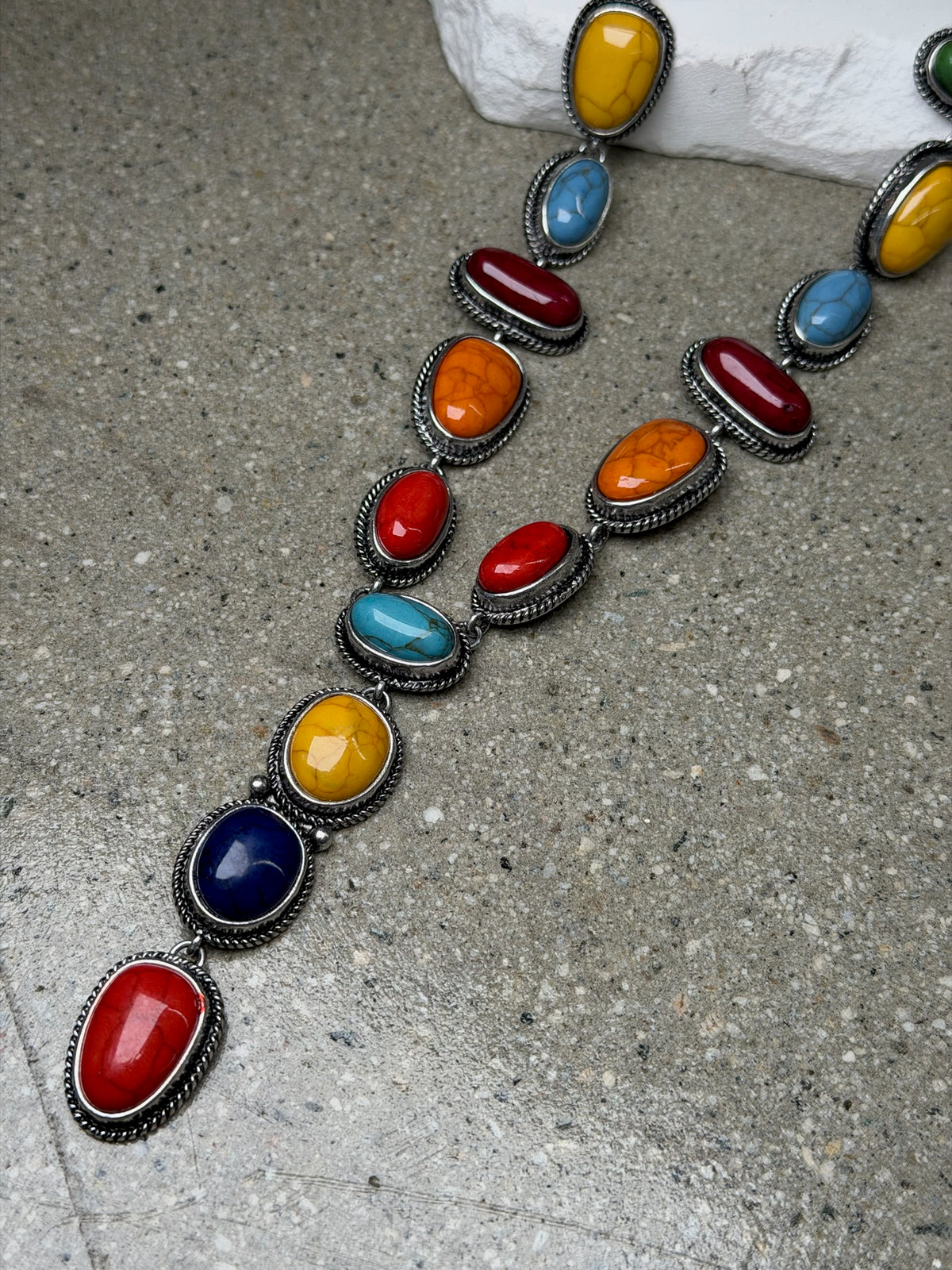 The Desert Muse Stone Necklace 31'