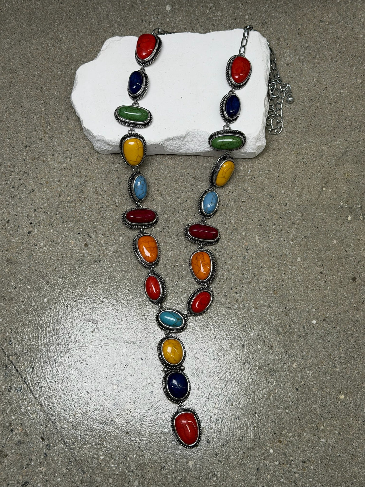 The Desert Muse Stone Necklace 31'