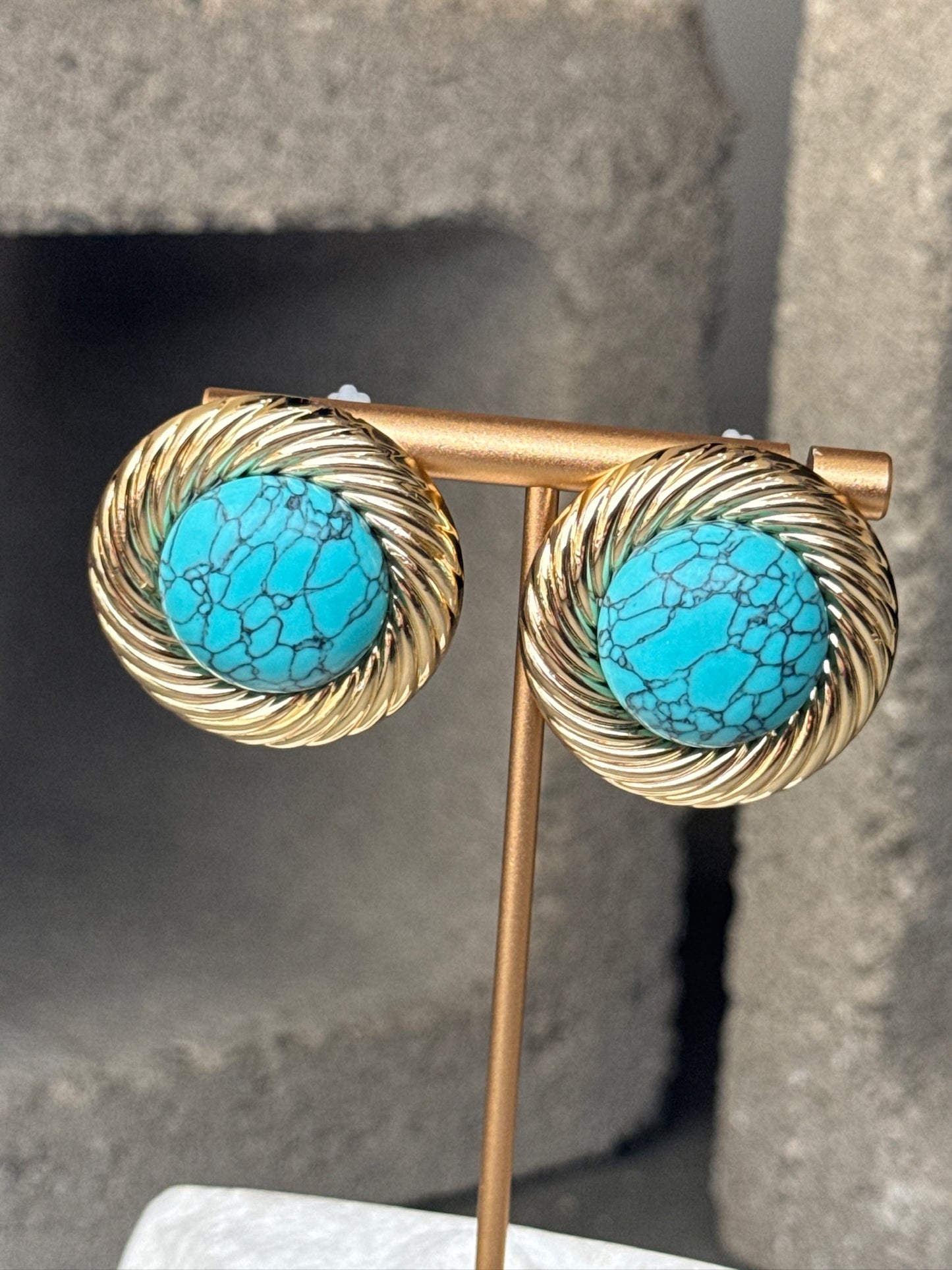 Teal Dynasty Ribbed Stud Earrings