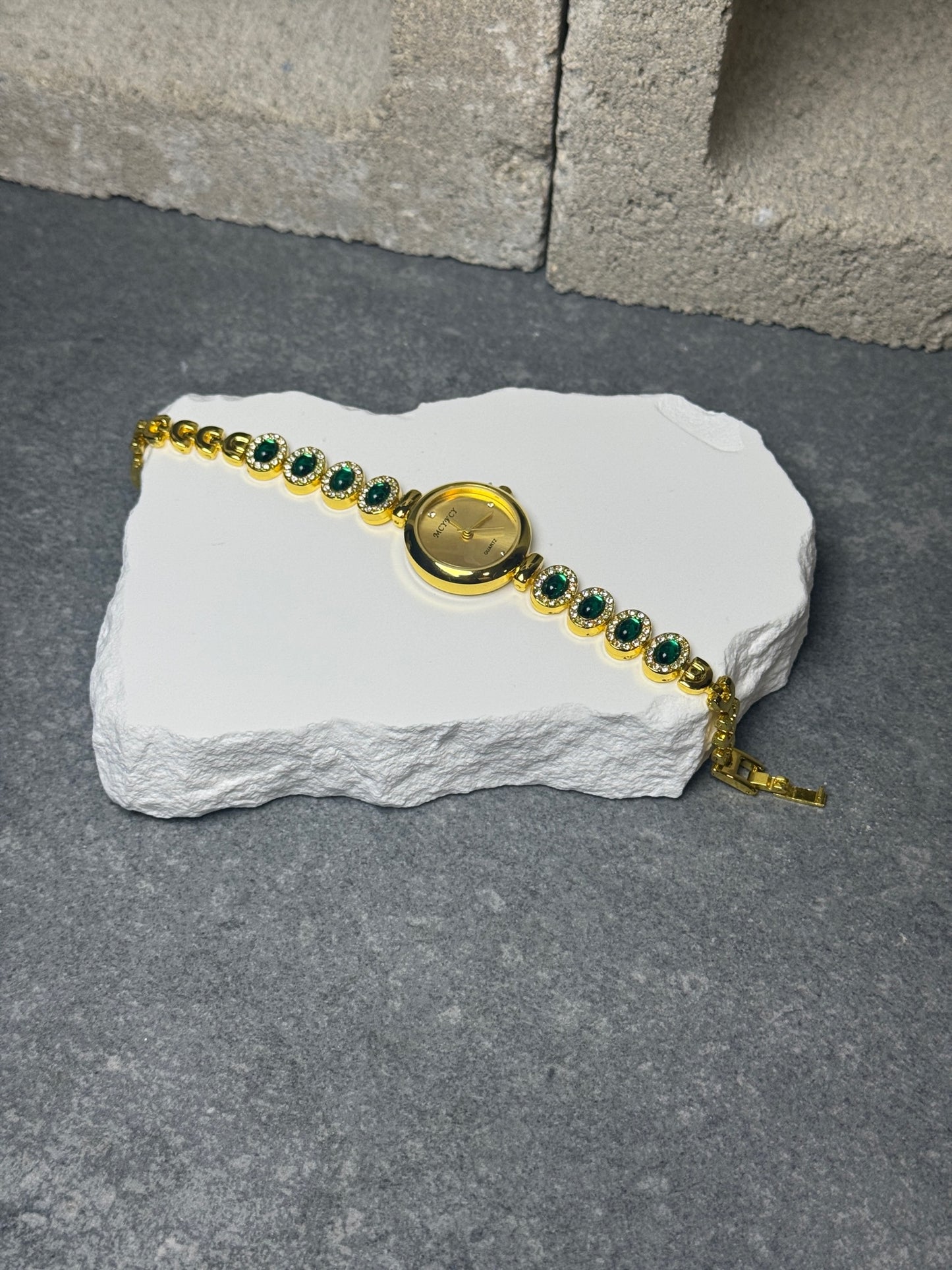 Lime Light Wrist Watch 7"