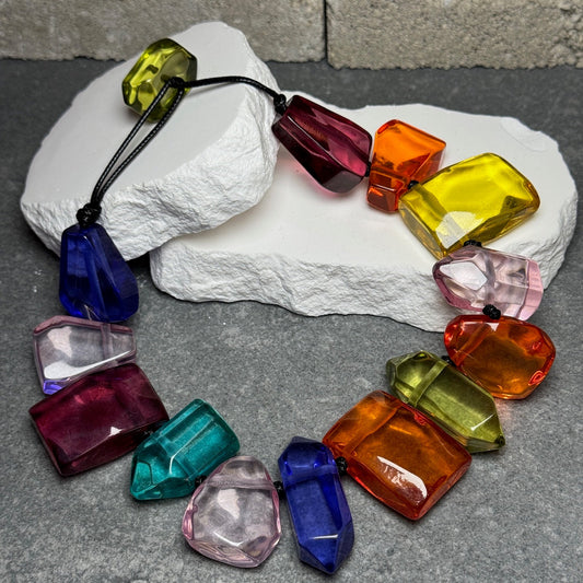 Jelly Gem Statement Necklace 19"
