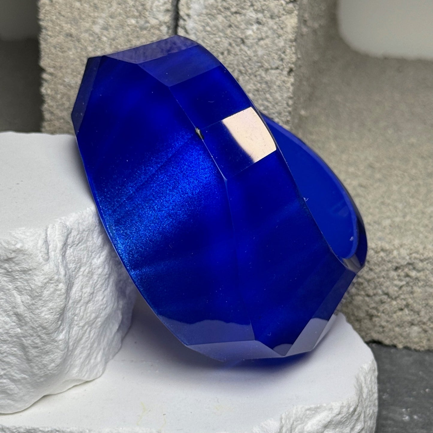Clear It Up Chunky Bangle 7.5