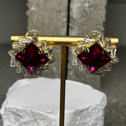 Everyday Icon Stud Earrings