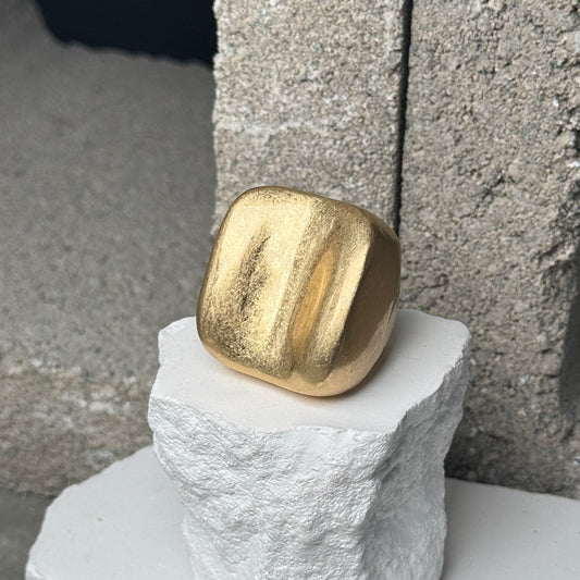 Geo Frame Expandable Ring Up To Size 10