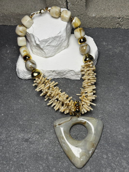 Sweet Escape Necklace 20"