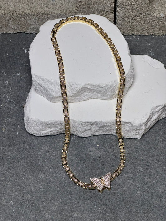 Too Fly Butterfly Necklace 17"