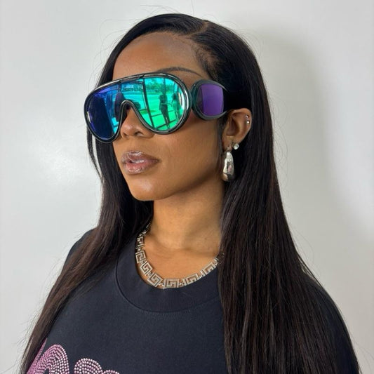 On The Way Curve Retro Sunglasses - Black Oversized Unisex Sunglasses with Natural Material Lens, Full Rim Plastic Frame, UV Protection Technology