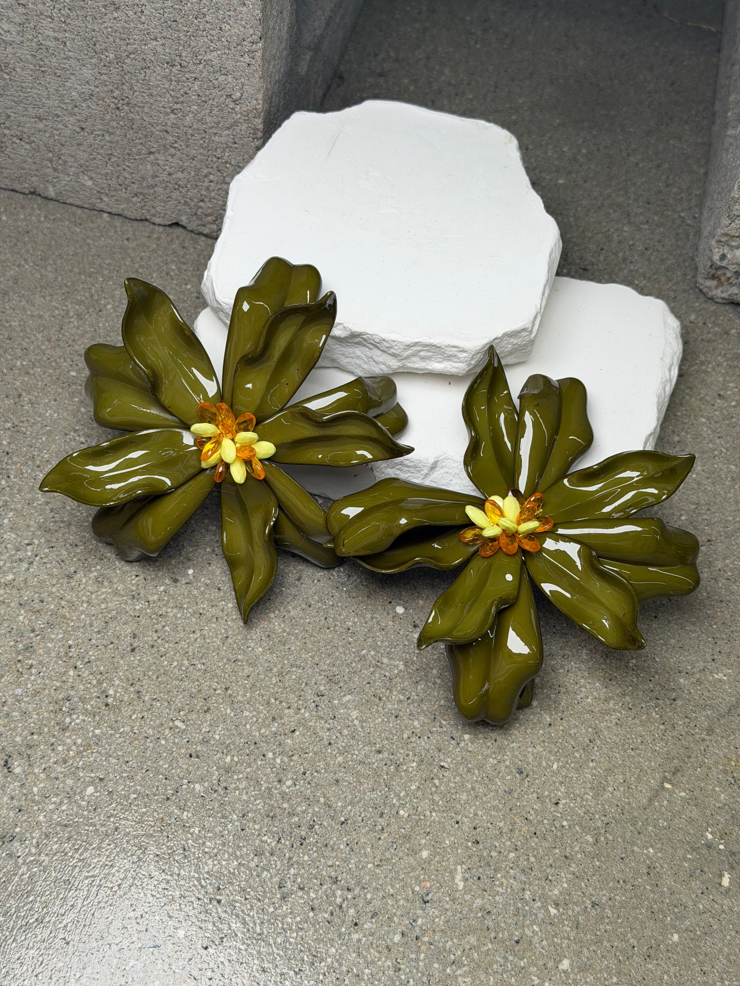 The Botanical Stud Earring