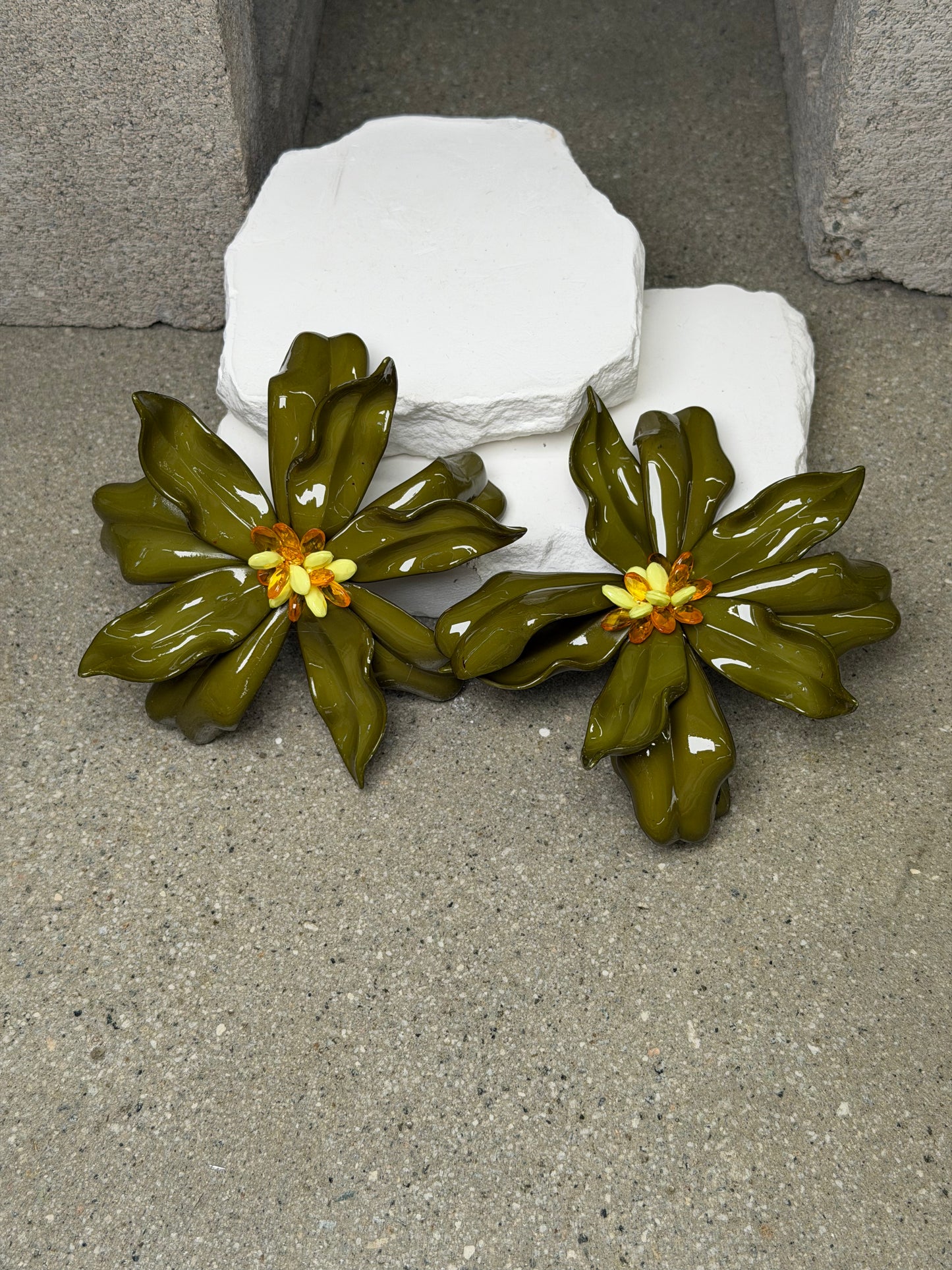 The Botanical Stud Earring