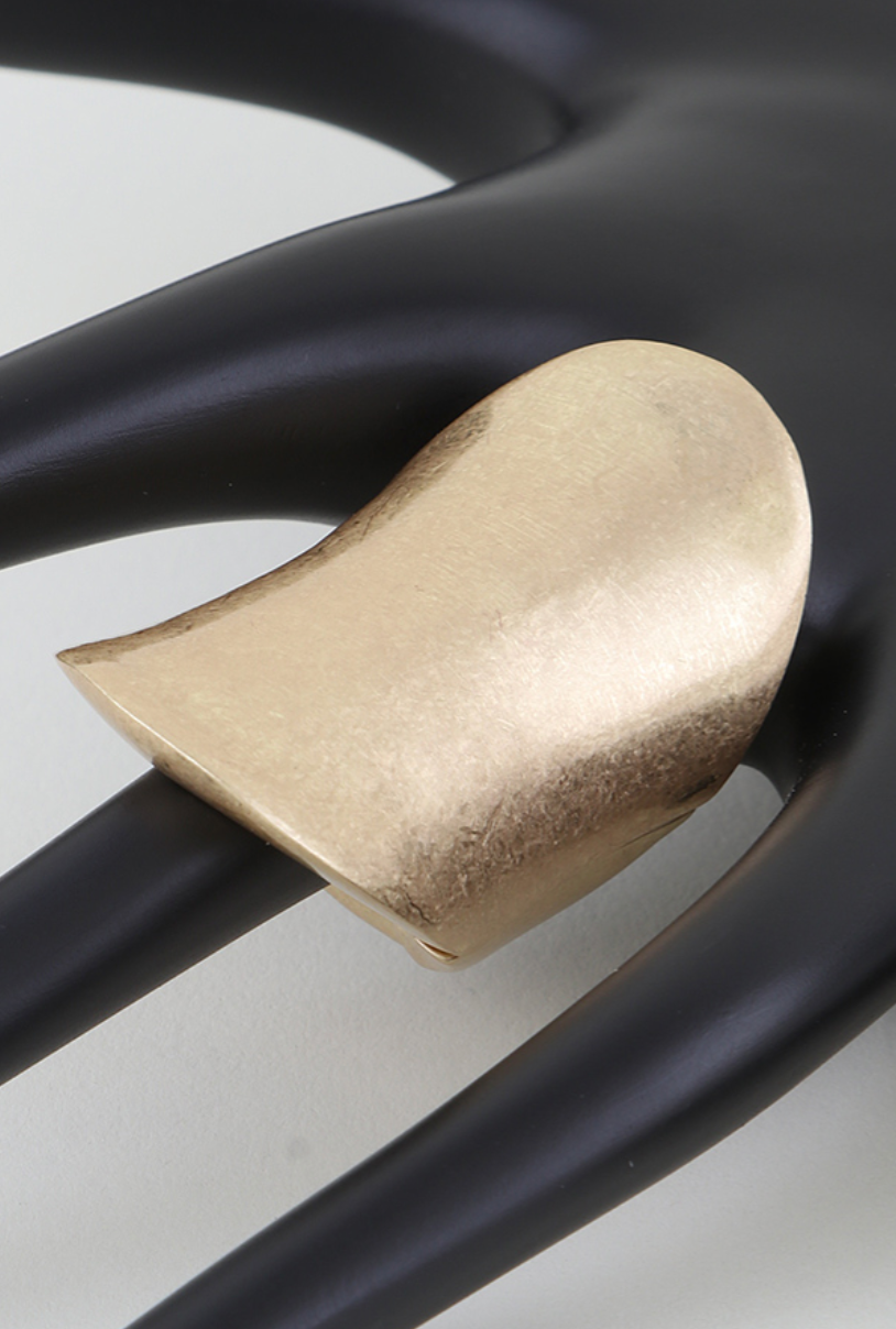 Ride the Wave Adjustable Ring - Gold-Tone Design with Black Accent Feature