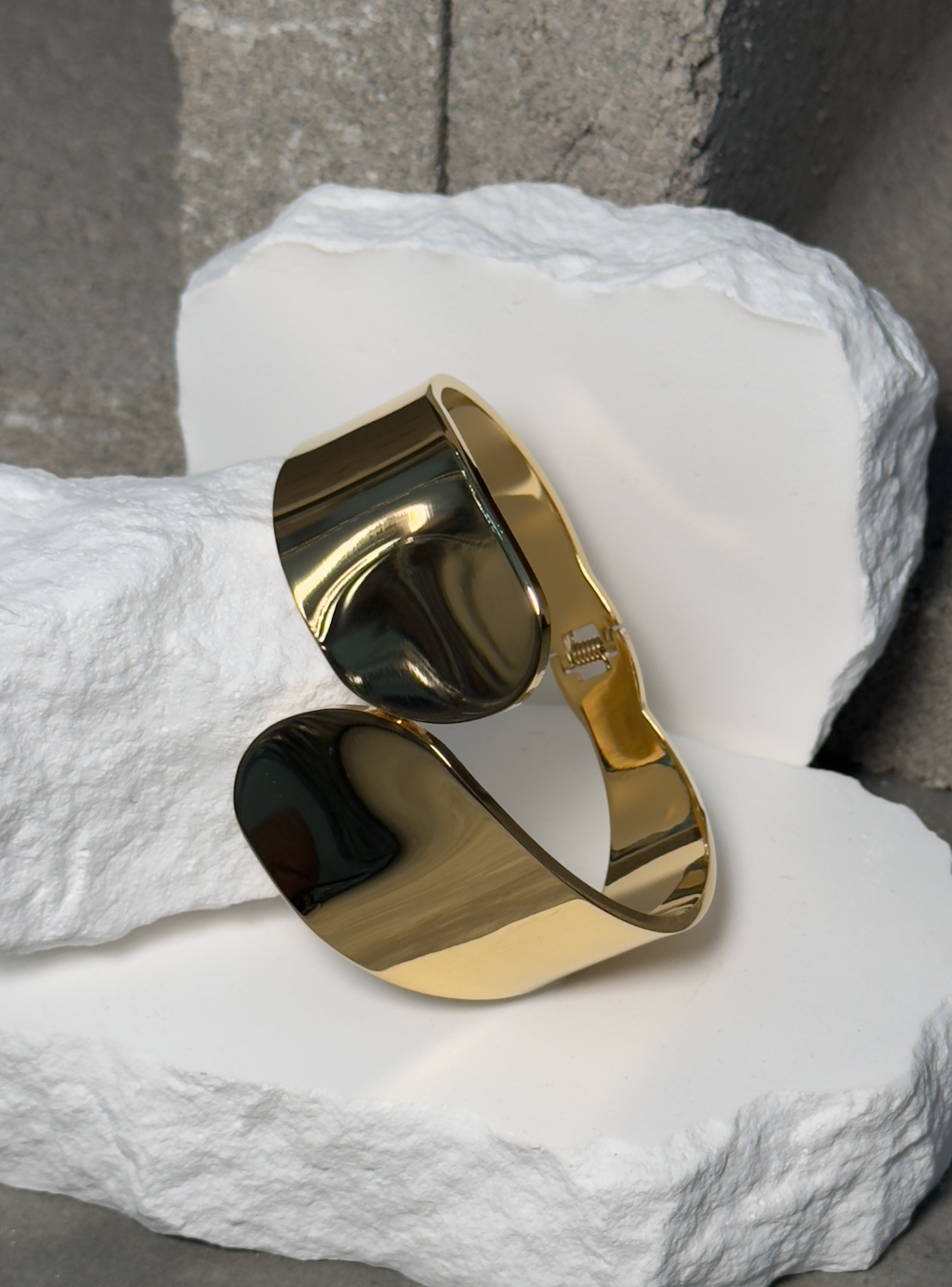 Have to Have it Latched Gold Bracelet